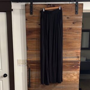 WinWin Black Wide Leg Pants